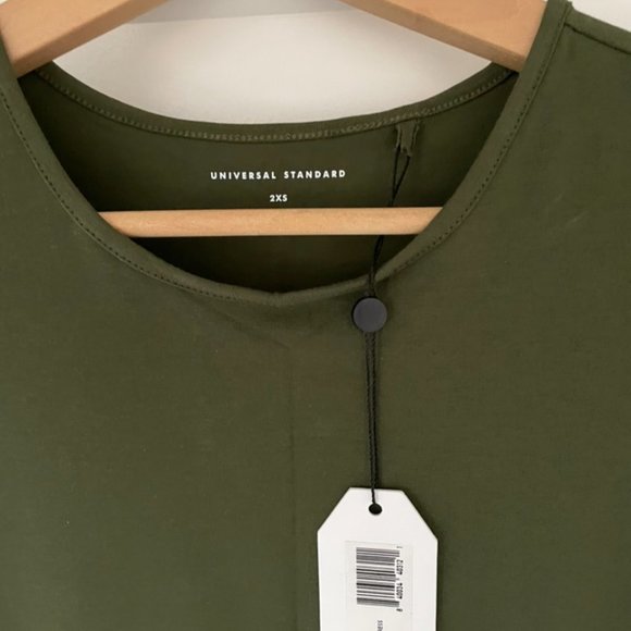 NWT Universal Standard Geneva Short-Sleeve Crewneck Dress in Camo (6/8) - Picture 5 of 6